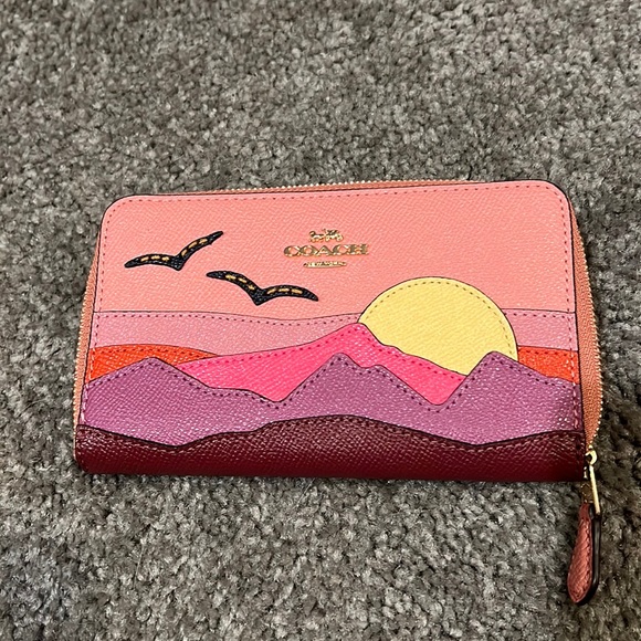 Coach mountain wallet Clearance